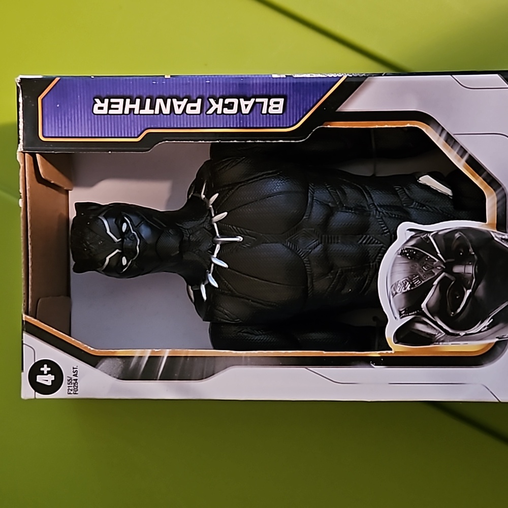 BLACK PANTHER AVENGERS ENDGAME Hero Series Marvel Action Figure NIB Boys Girls